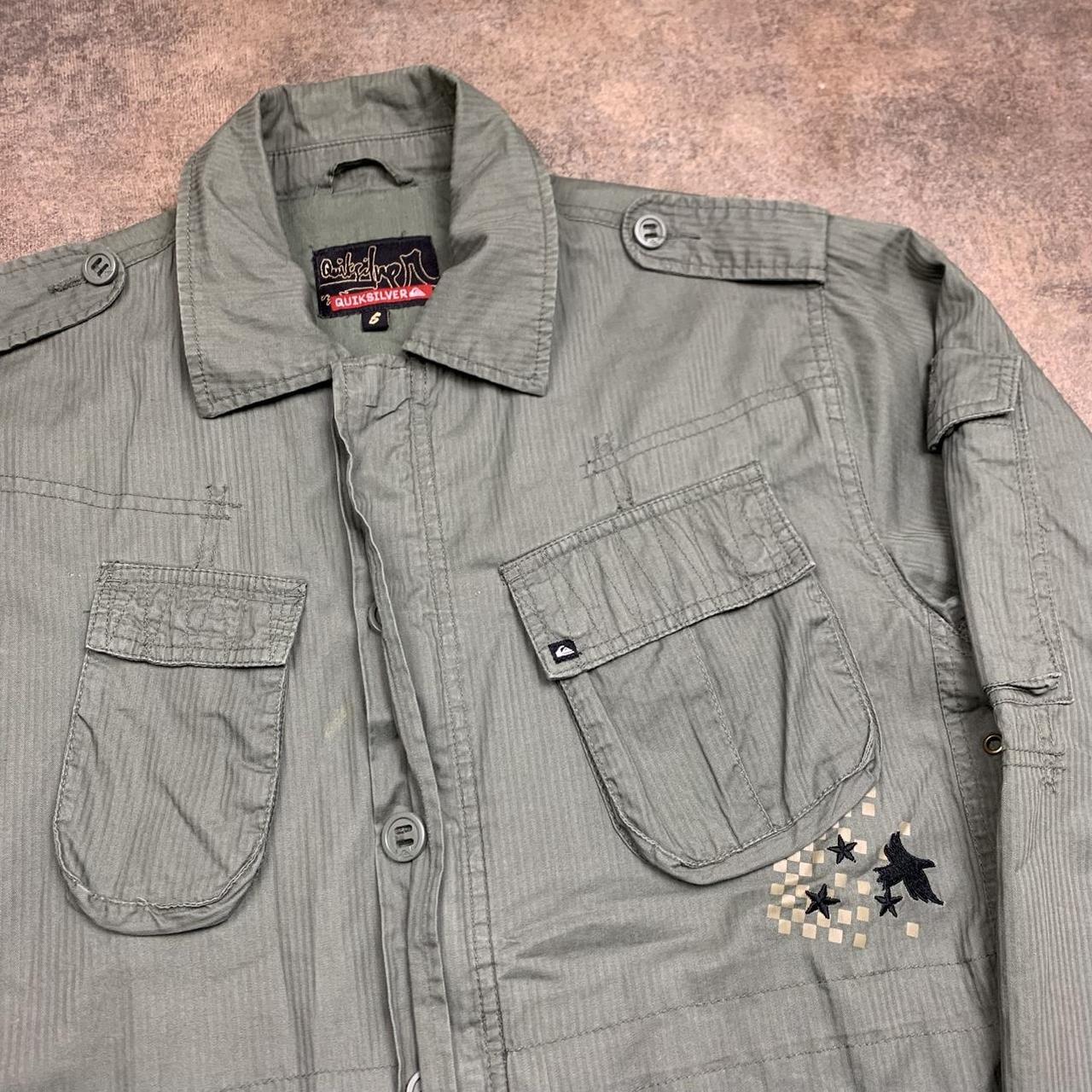 Quiksilver 00s khaki graphic shirt jacket