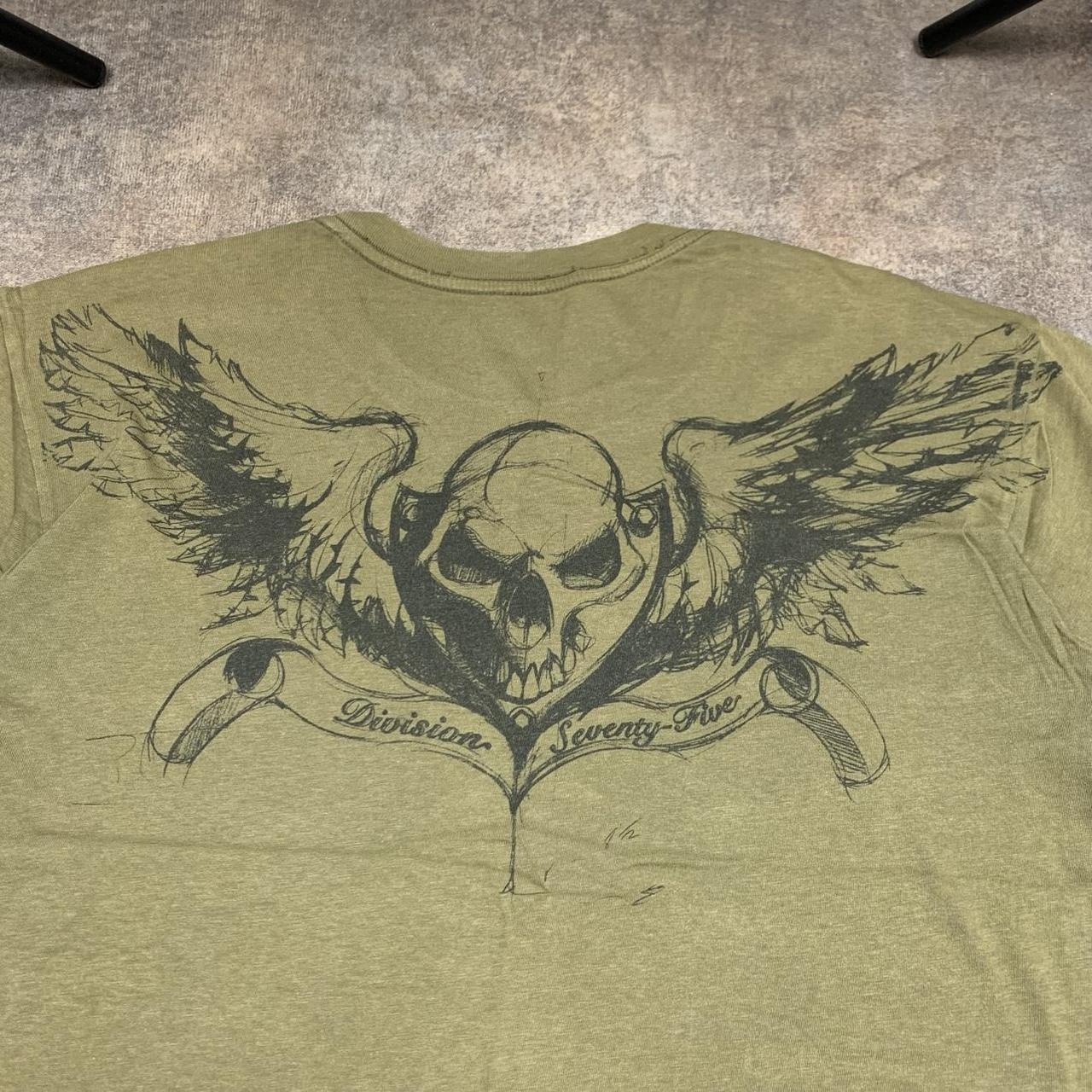 Oakley Flying Tiger 00s khaki grunge graphic tee