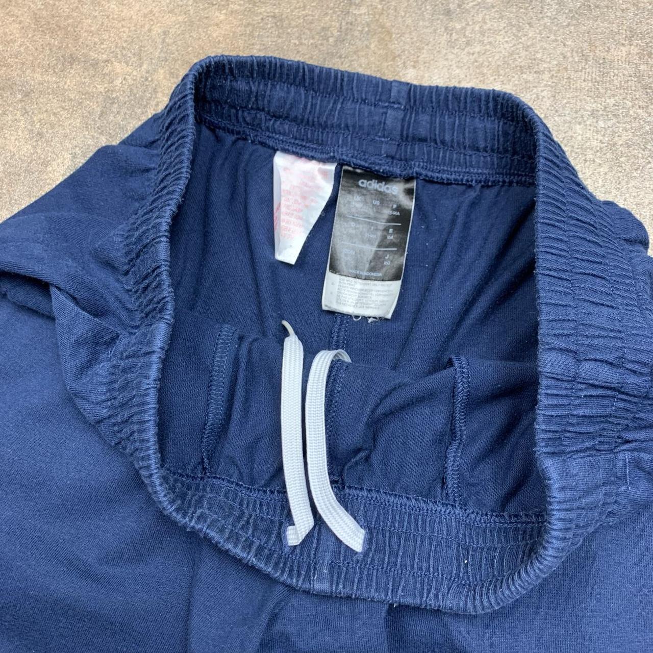adidas 00s graphic navy white baggy shorts