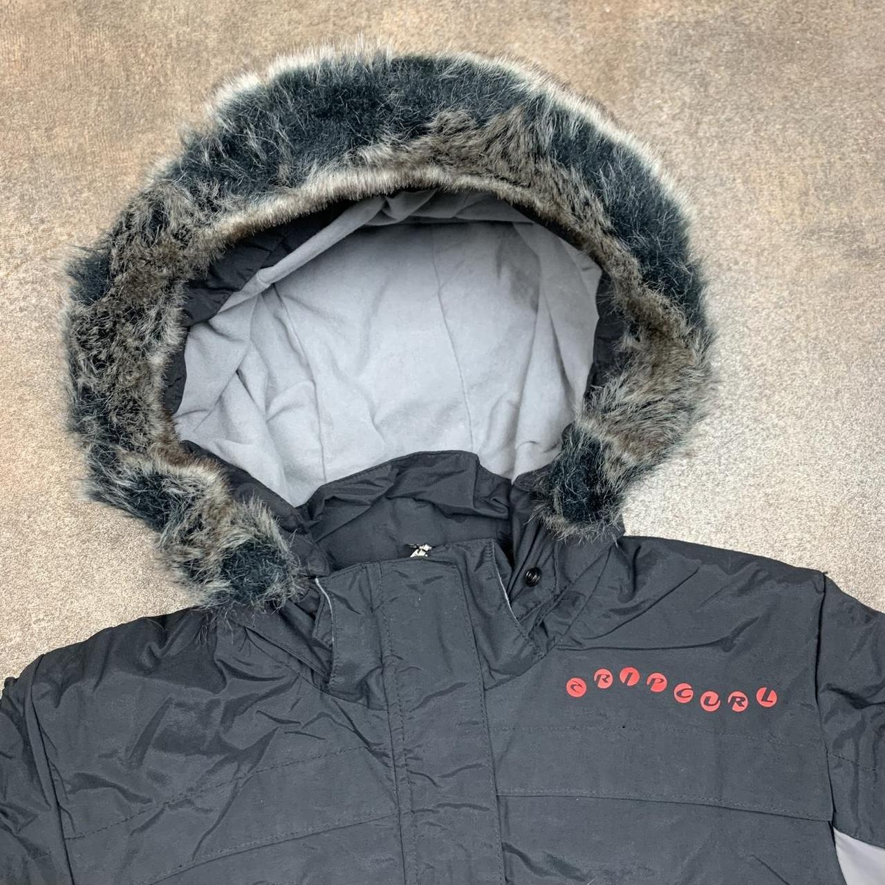 Rip Curl 00s black grey fur hood ski jacket
