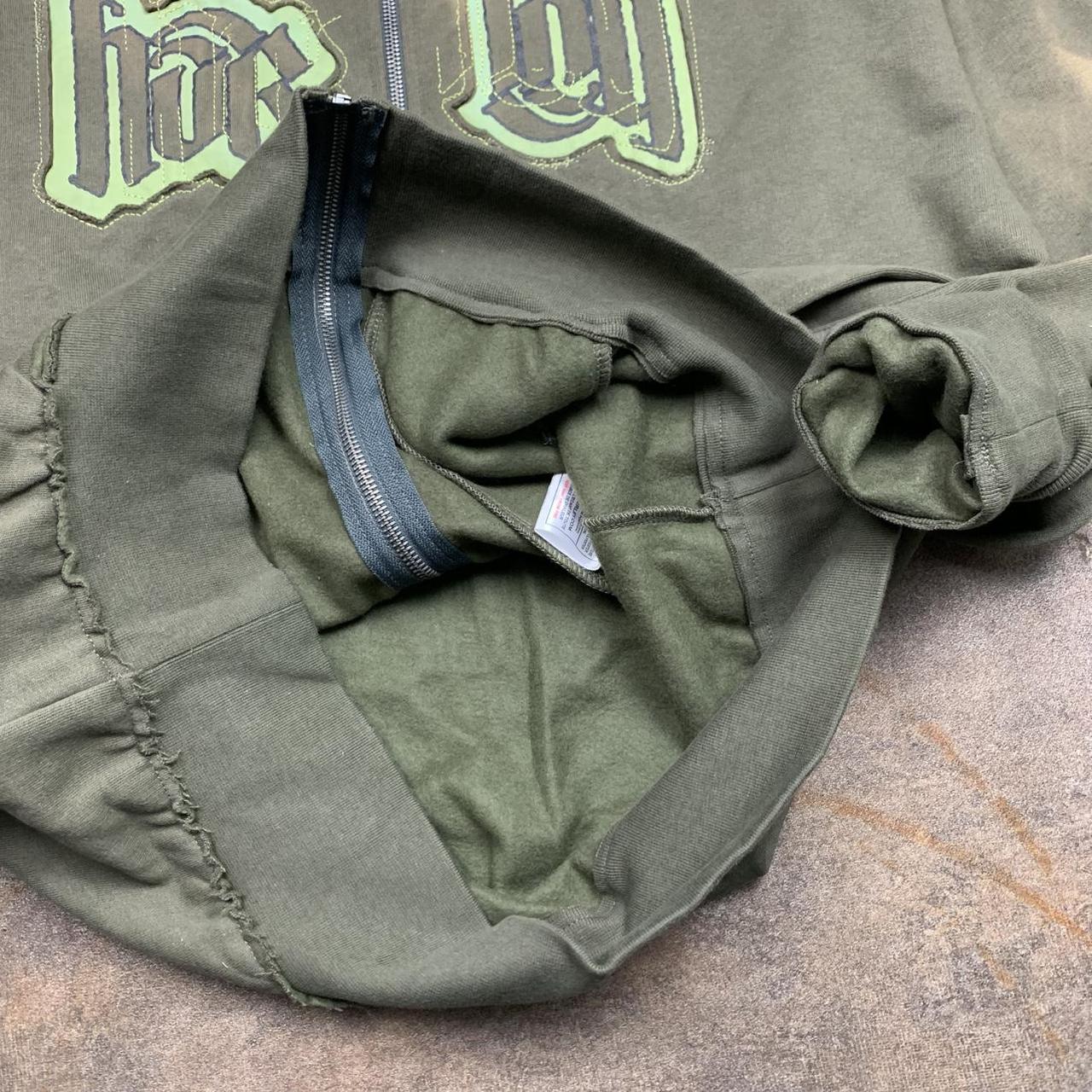 Hurley 00s khaki graphic boxy zip hoodie