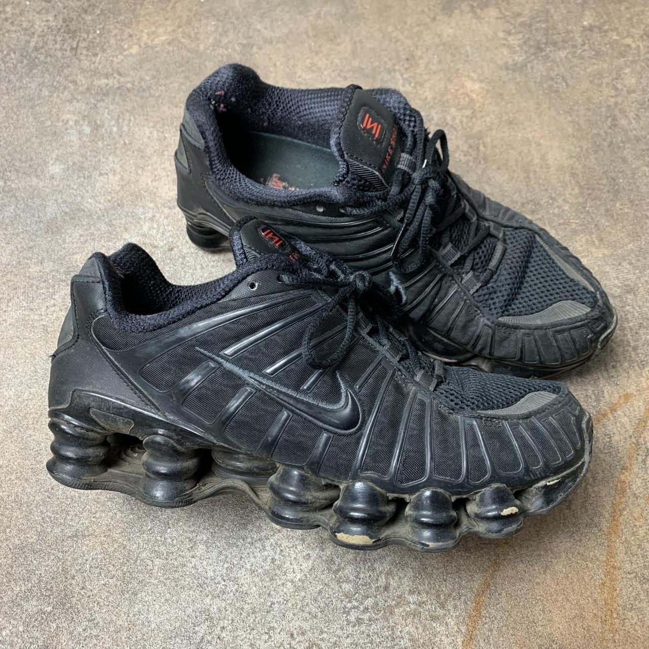 Nike Shox 00s black grey trainers
