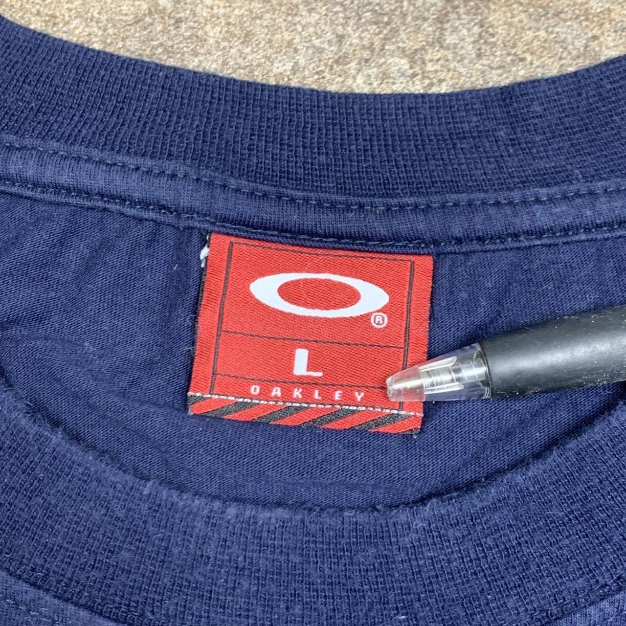 Oakley Software 00s navy static icon graphic tee