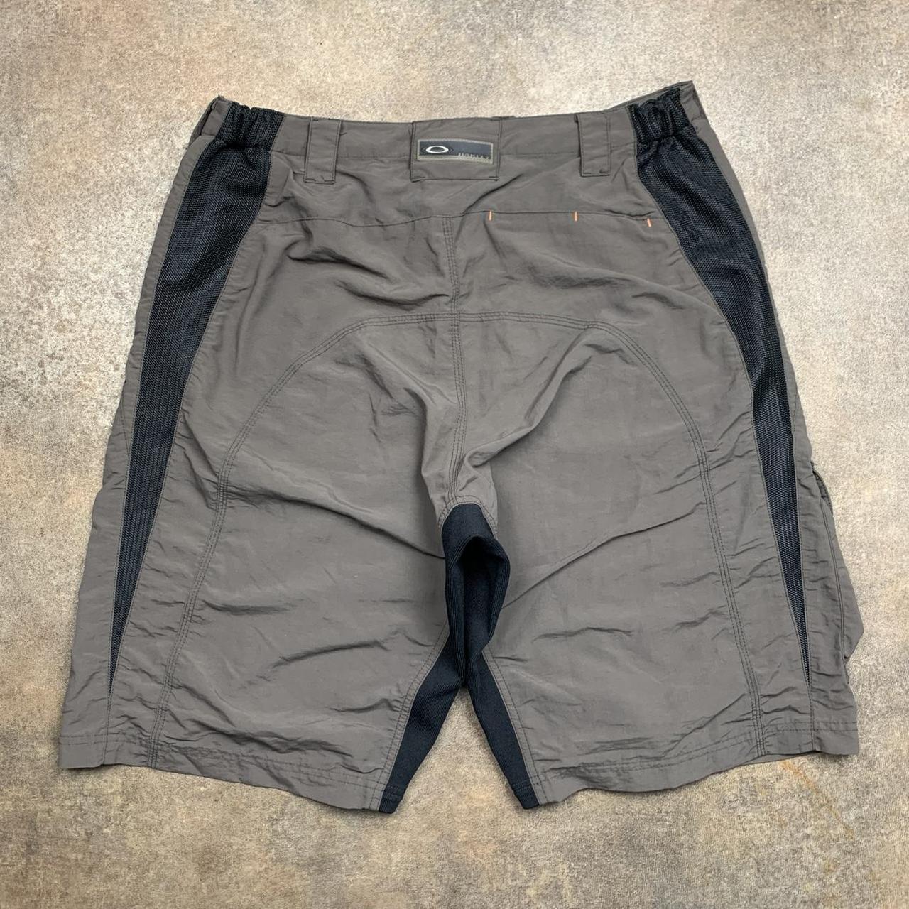 Oakley Software 00s brown black baggy MTB shorts