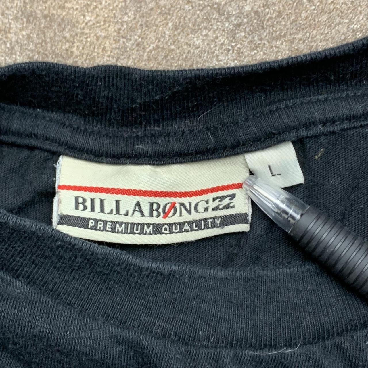 Billabong 00s graphic black grunge tee