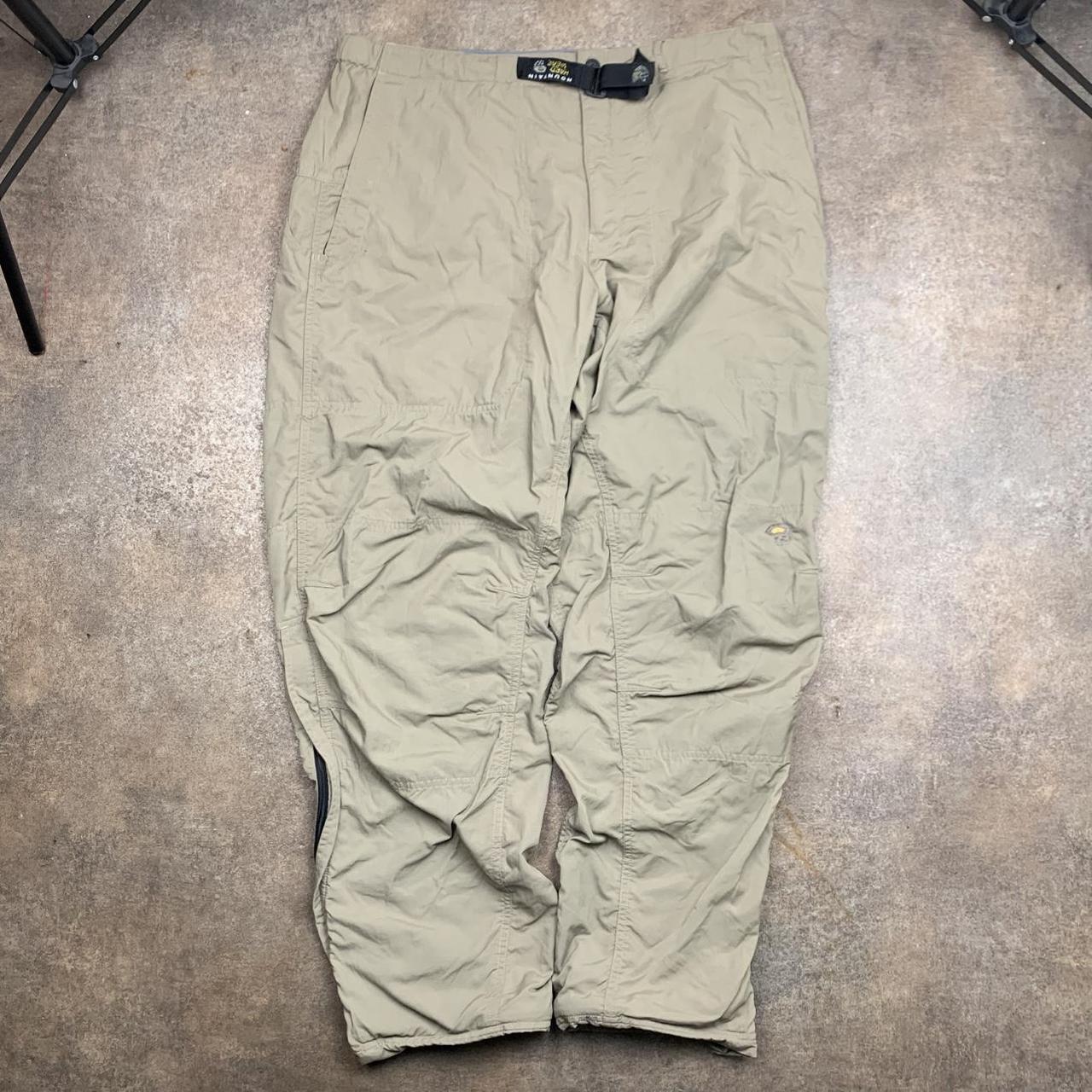Mountain Hardwear 00s utilised hiking trousers