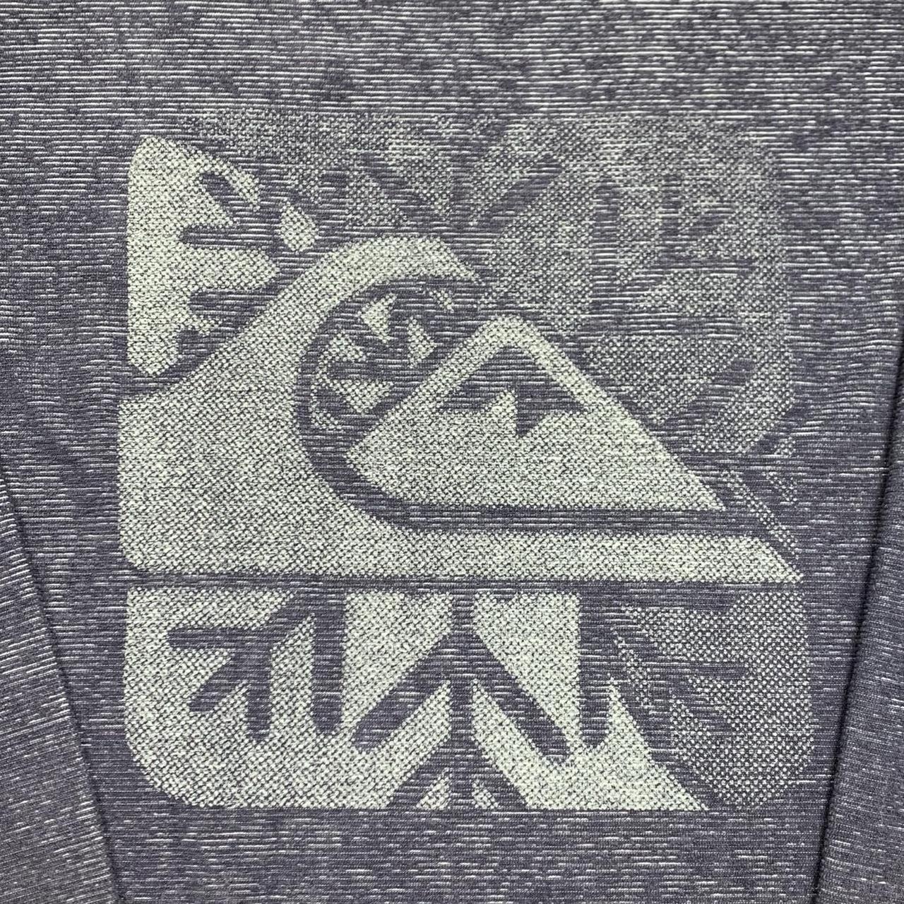 Quiksilver 90s navy blue graphic long sleeve tee