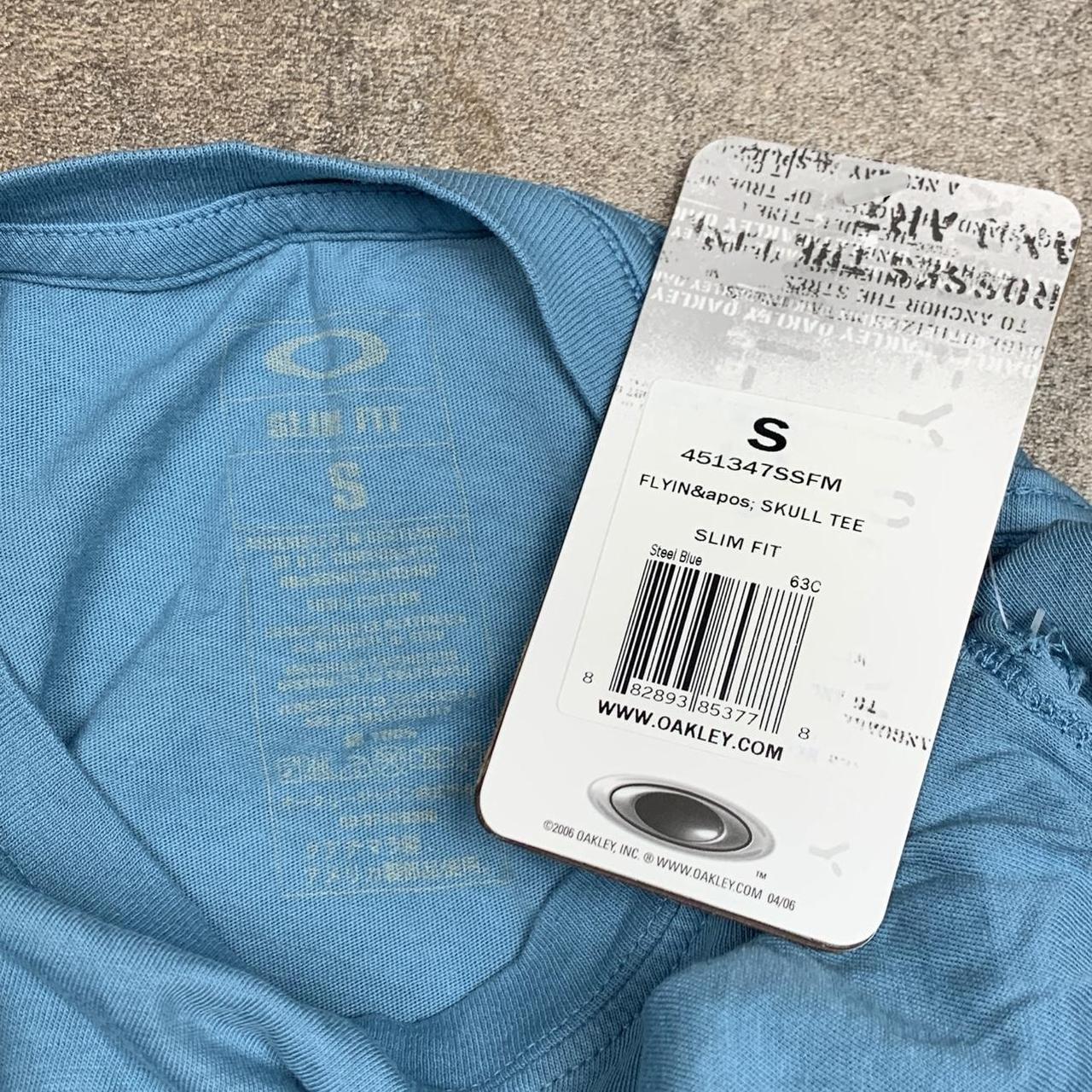 Oakley Flying Tiger 00s blue graphic tee