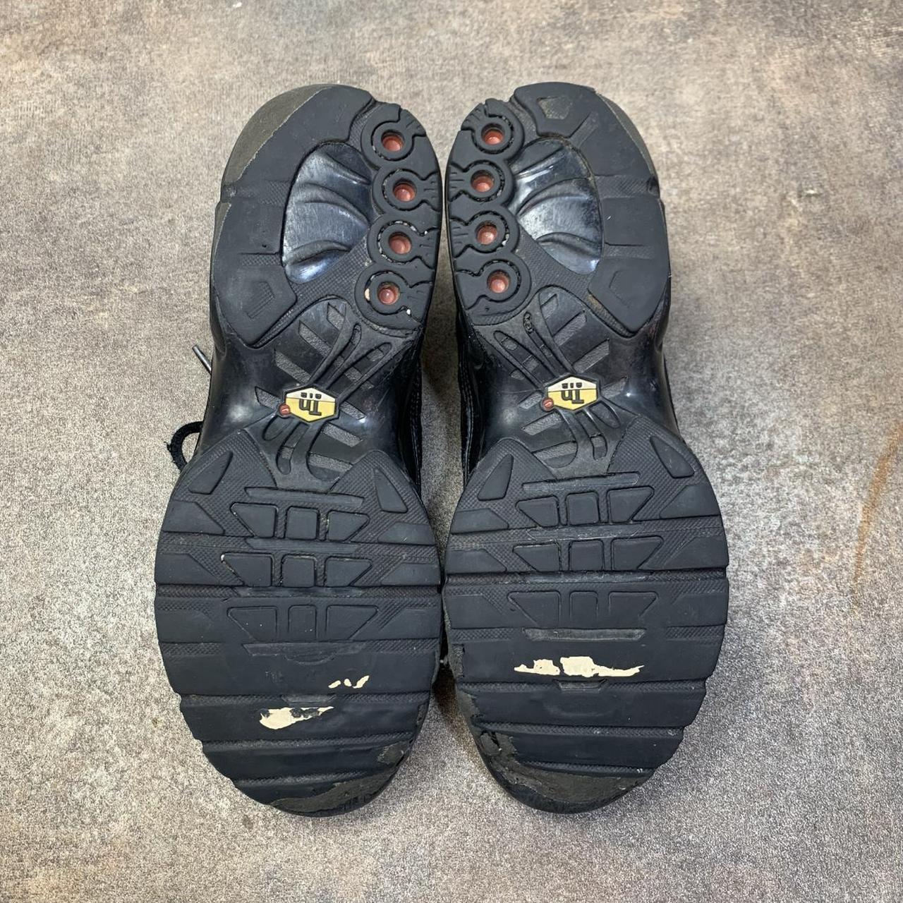 Nike TN black trainers