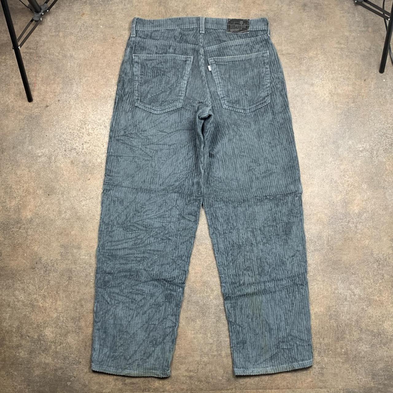 Levi’s Silvertab 00s baggy corduroy grey jeans