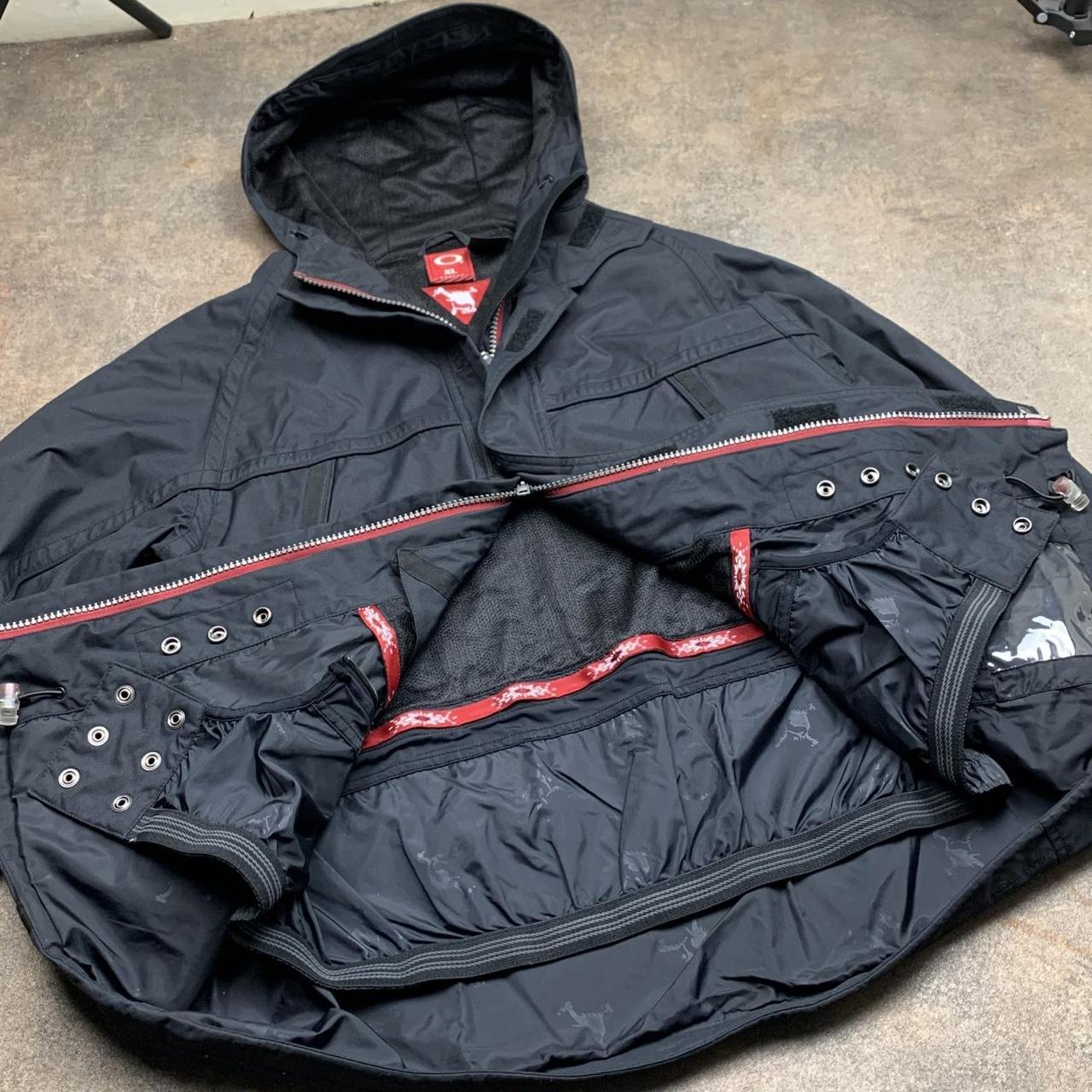 Oakley Software 00s black ski lined coat
