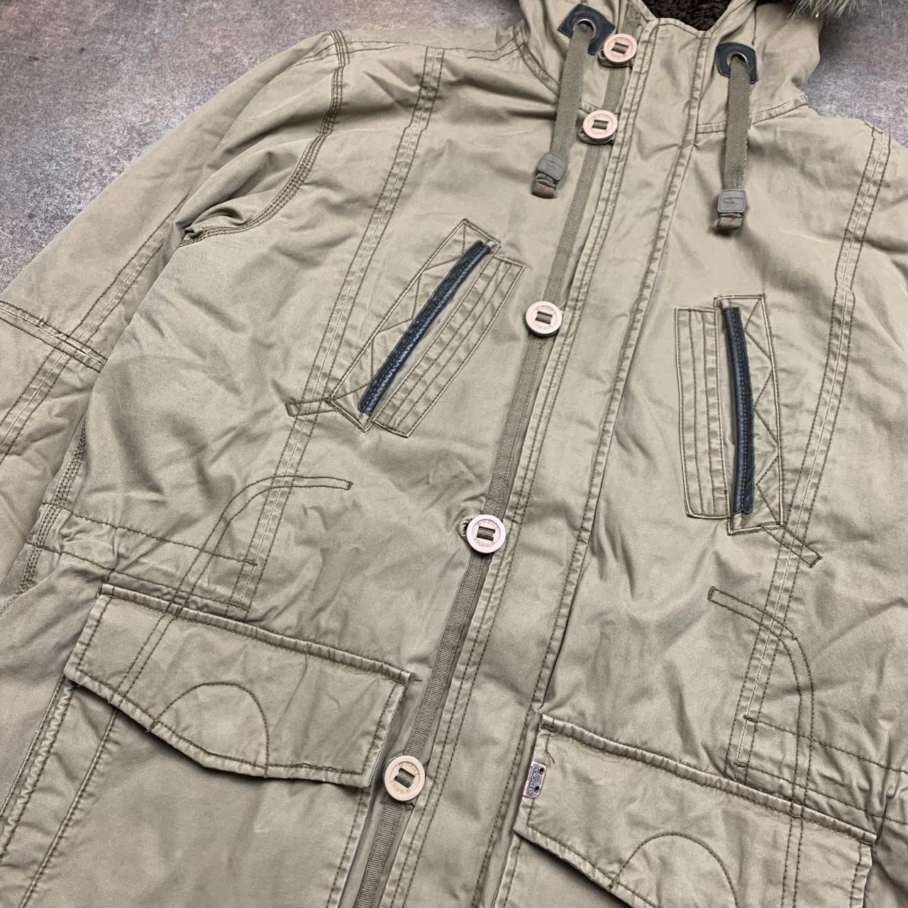 O'Neill 00s beige cream fur hood utilised parka
