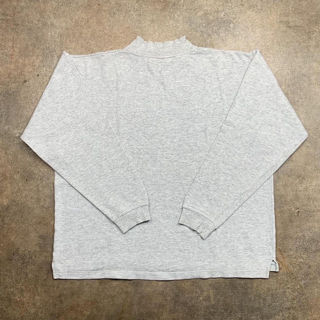 Quiksilver 90s graphic light grey sweater