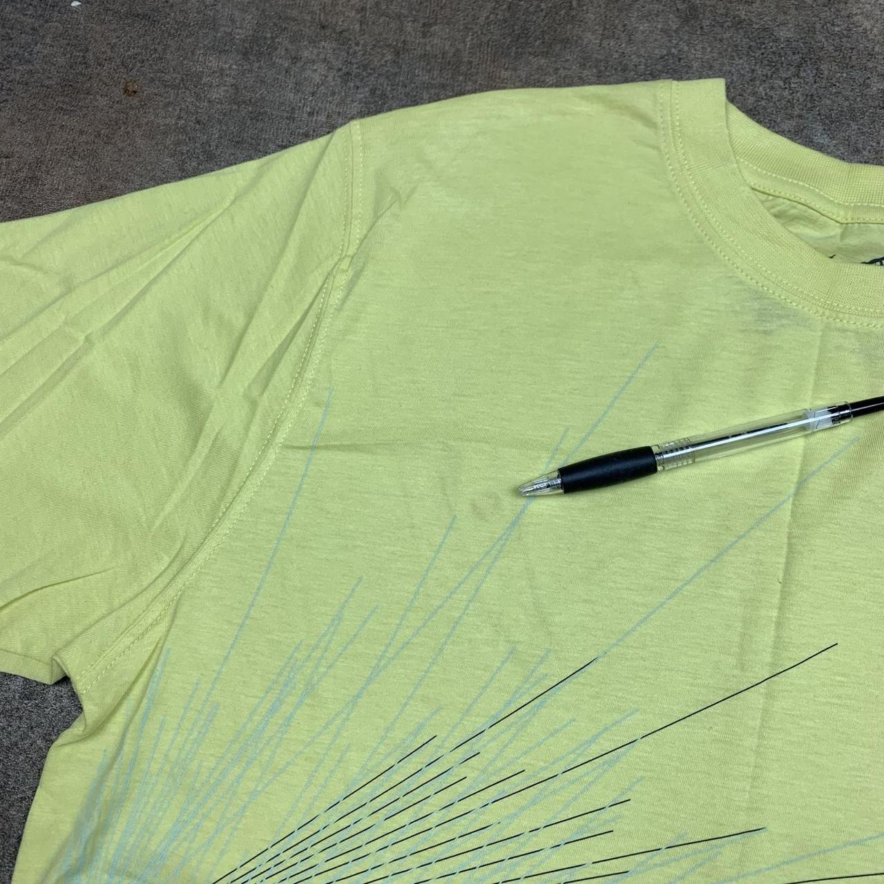 Oakley 00s yellow graphic logo tee