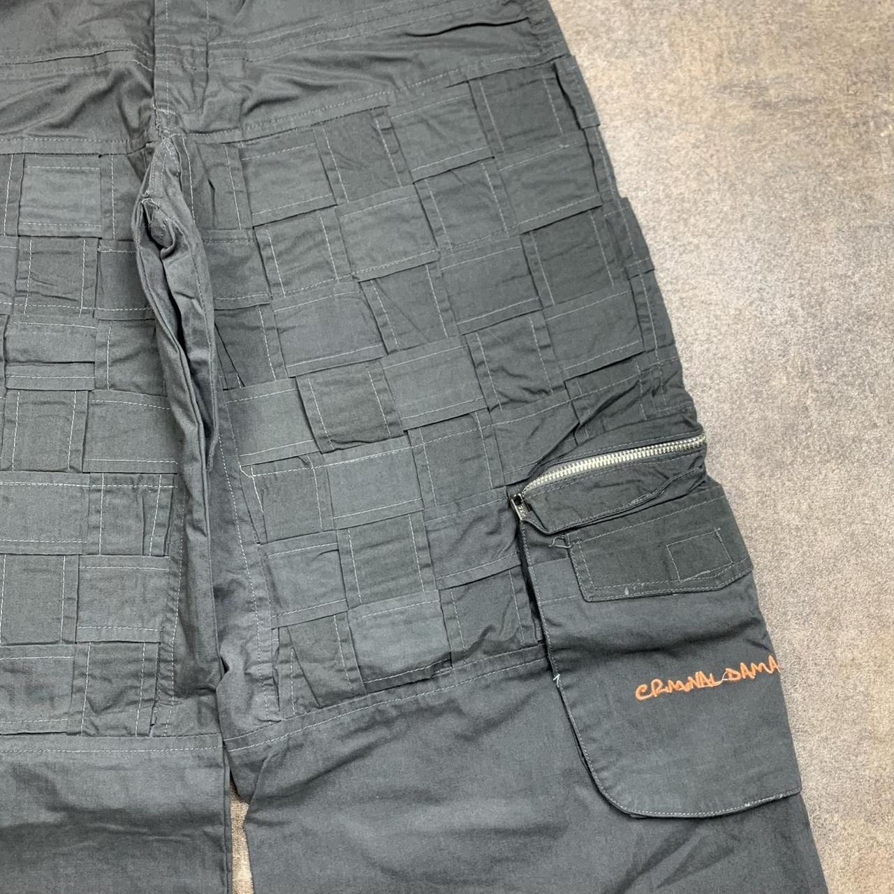Criminal Damage 00s baggy grey graphic cargo jeans