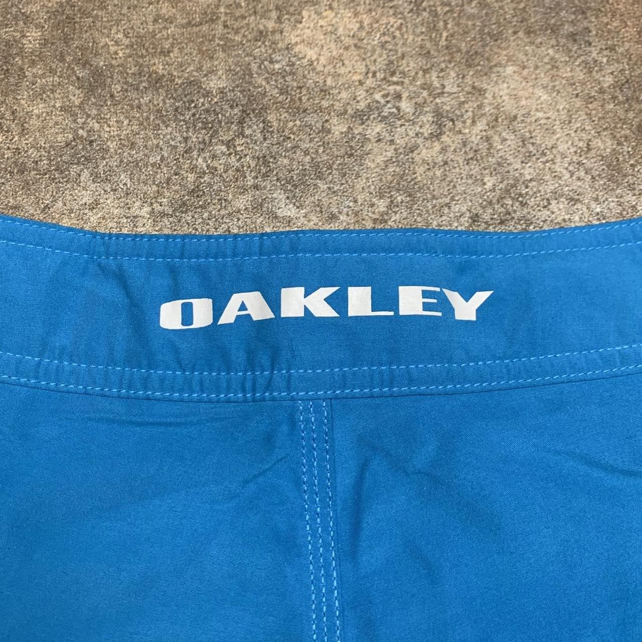 Oakley Software 00s blue baggy boardshorts