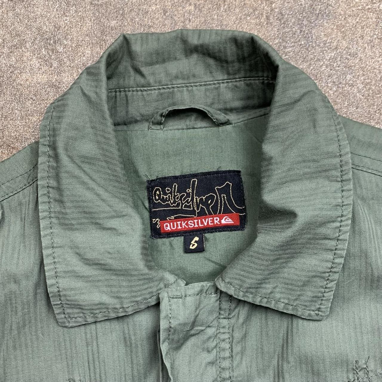 Quiksilver 00s khaki graphic shirt jacket