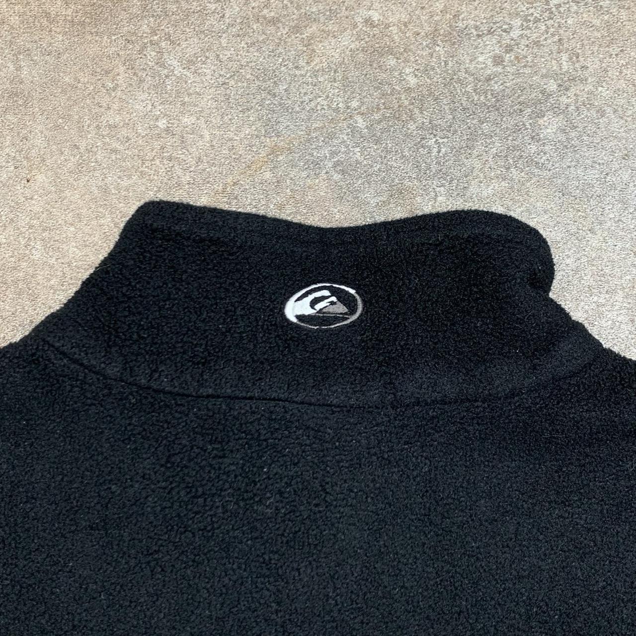 Quiksilver 90s black fleece sweater