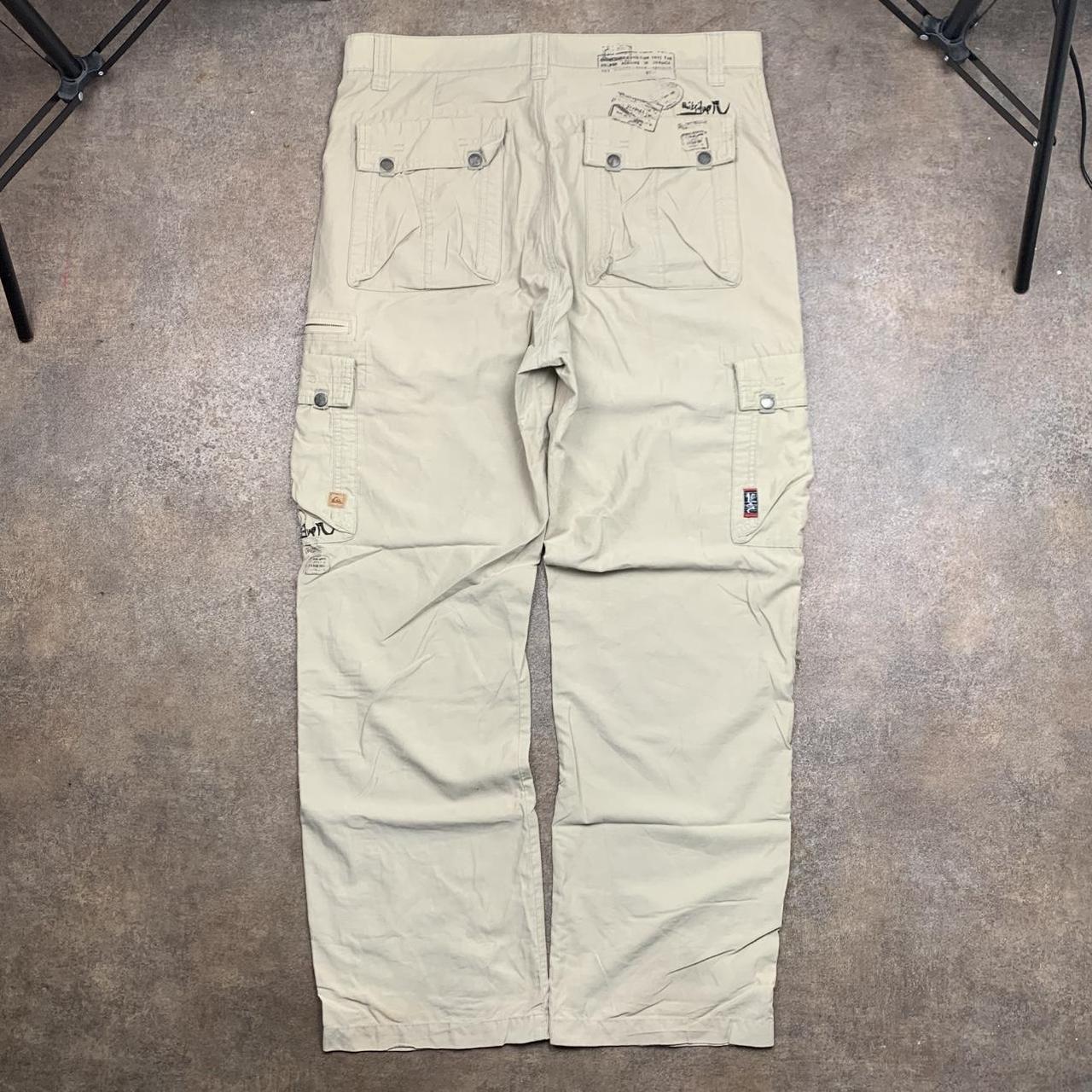 Quiksilver 00s cream baggy graphic cargo trousers