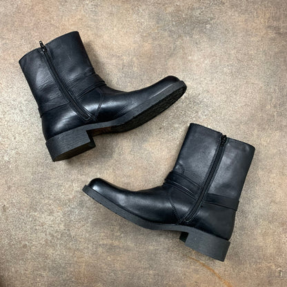 Lavorazione Artigiana black heeled boots (8)