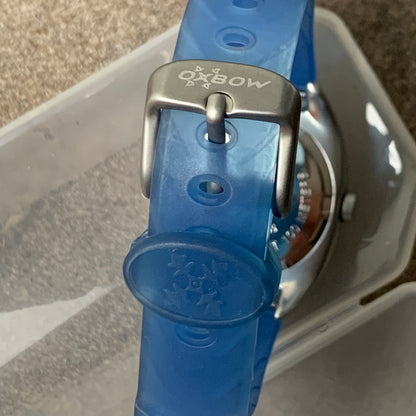 Oxbow 00s deadstock blue watch