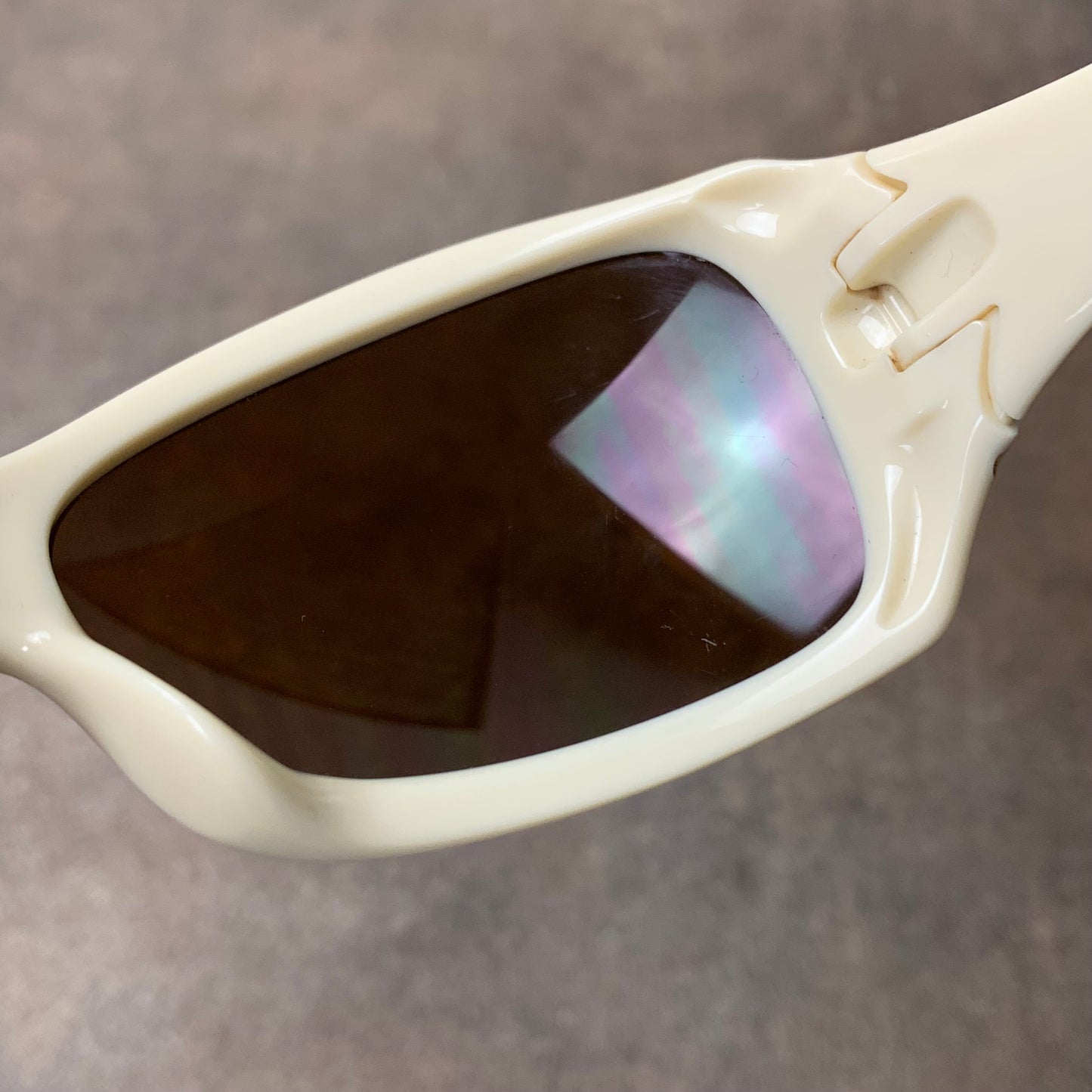 Oakley 00s Grapevine sunglasses