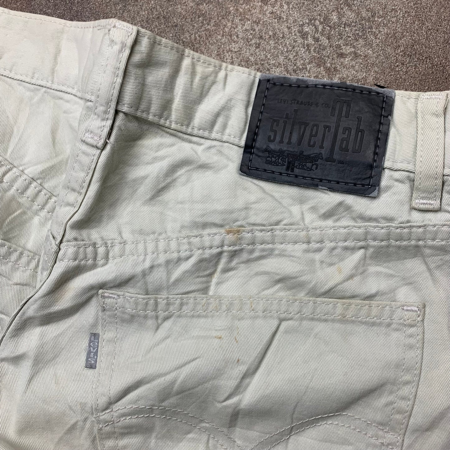 Levi's Silvertab 00s baggy cream jeans