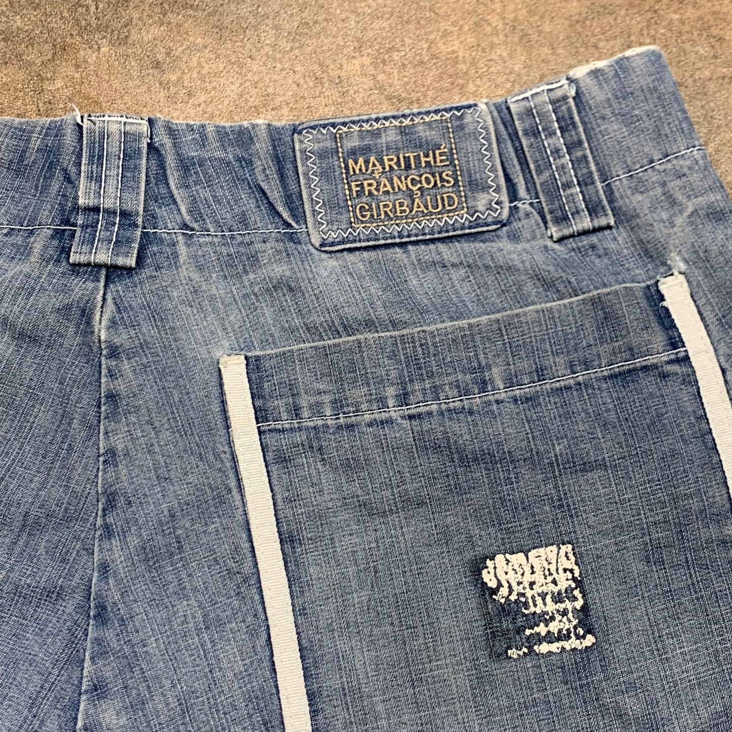 Marithé + François Girbaud 00s baggy jorts (36")