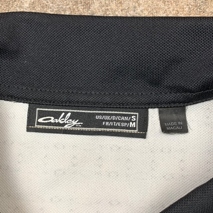 Oakley 00s Women's graphic polo shirt