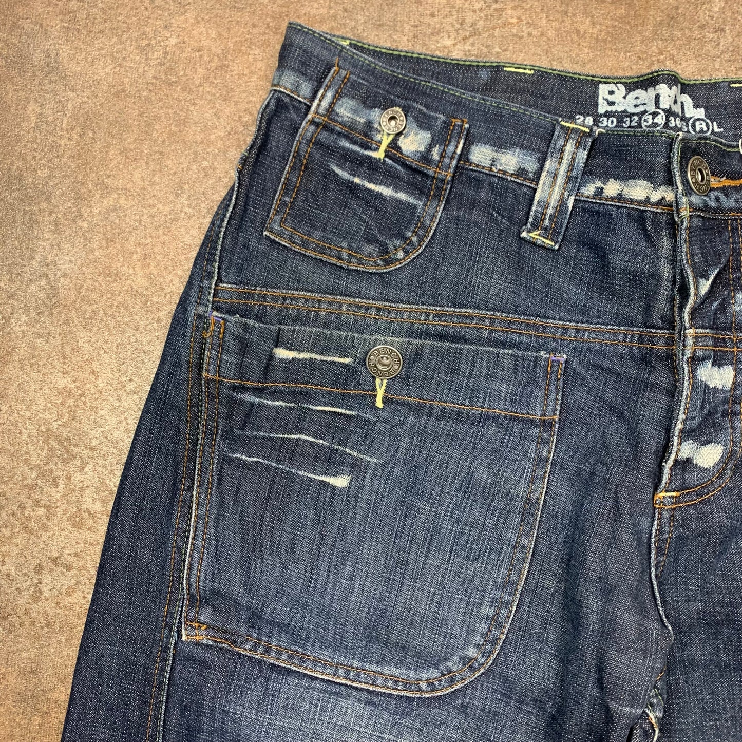 Bench 00s baggy faded navy jeans (34")