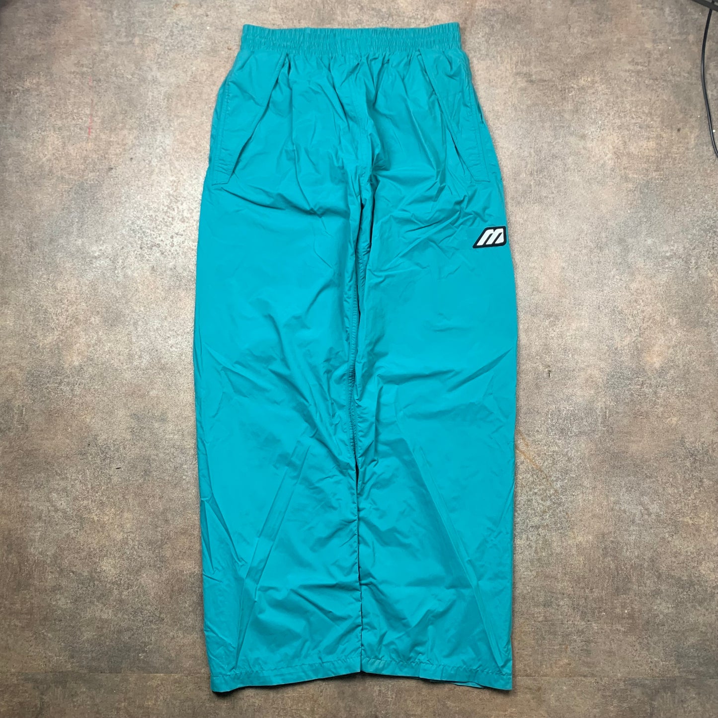 Mizuno 90s baggy track joggers (M)