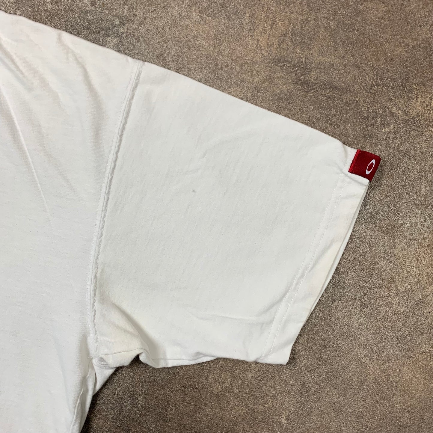 Oakley Software 00s graphic tee (L)