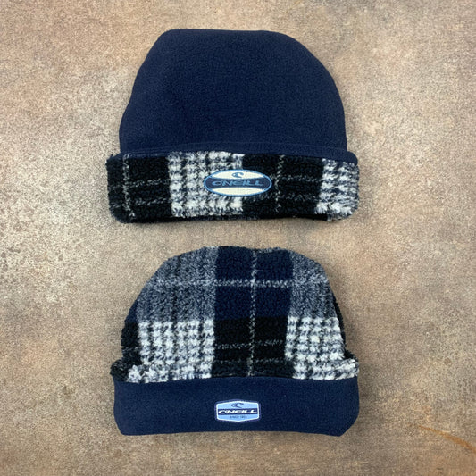 O’Neill 00s reversible plaid navy beanie