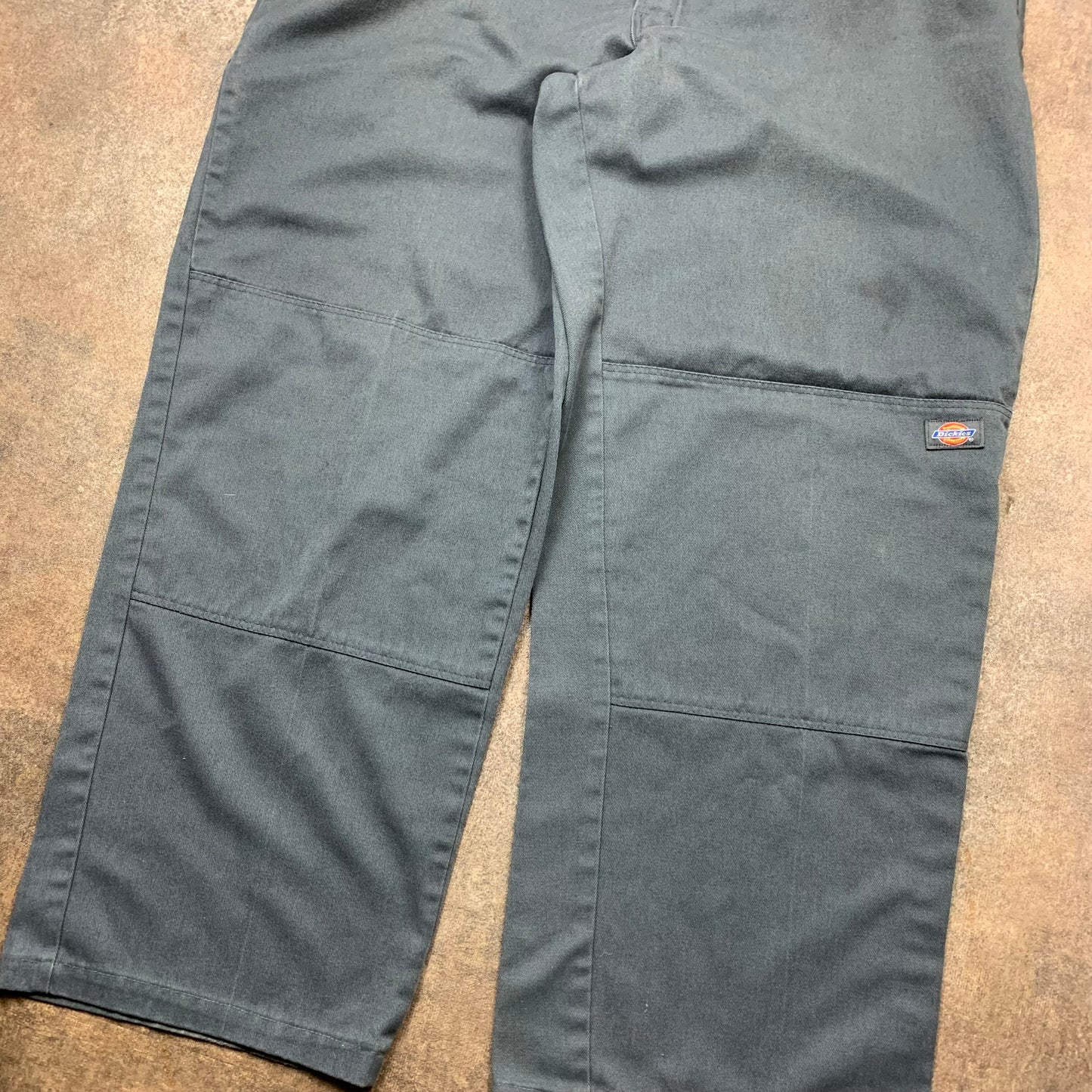 Dickies 00s grey workwear trousers