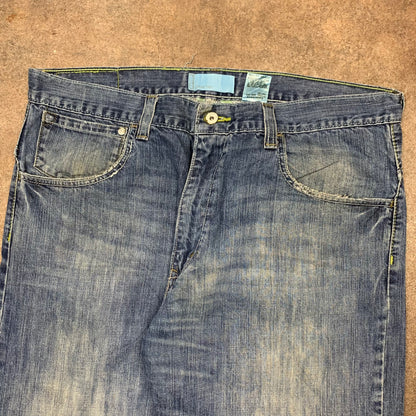 Levi's Silvertab 00s flared faded jeans (36")
