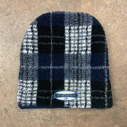 O’Neill 00s reversible plaid navy beanie