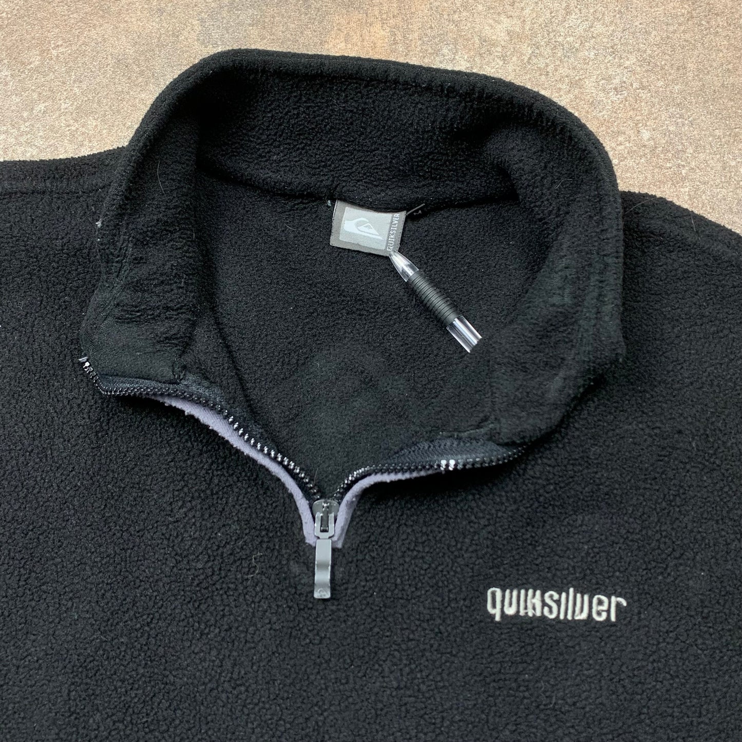 Quiksilver 90s graphic sweater (M)
