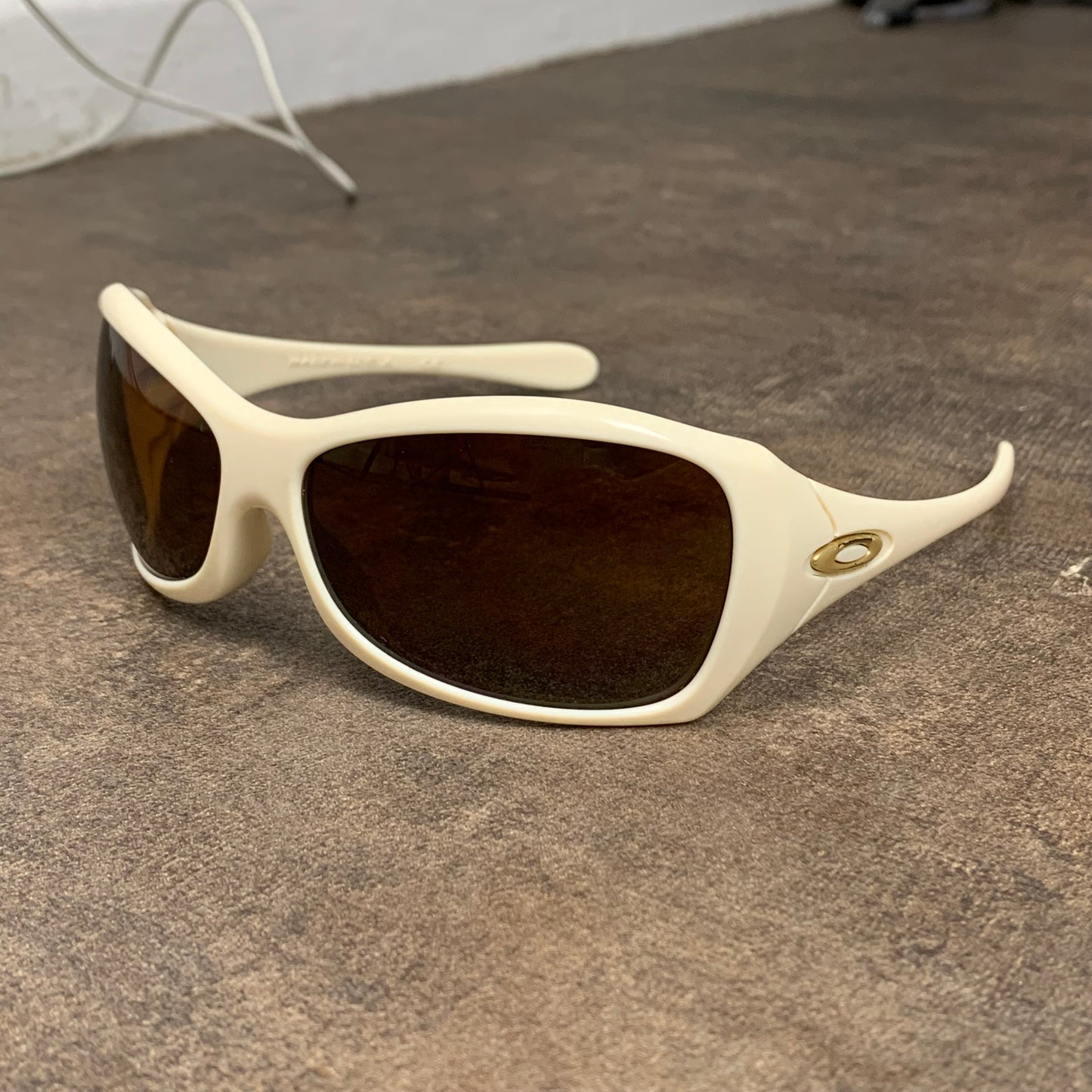 Oakley 00s Grapevine sunglasses