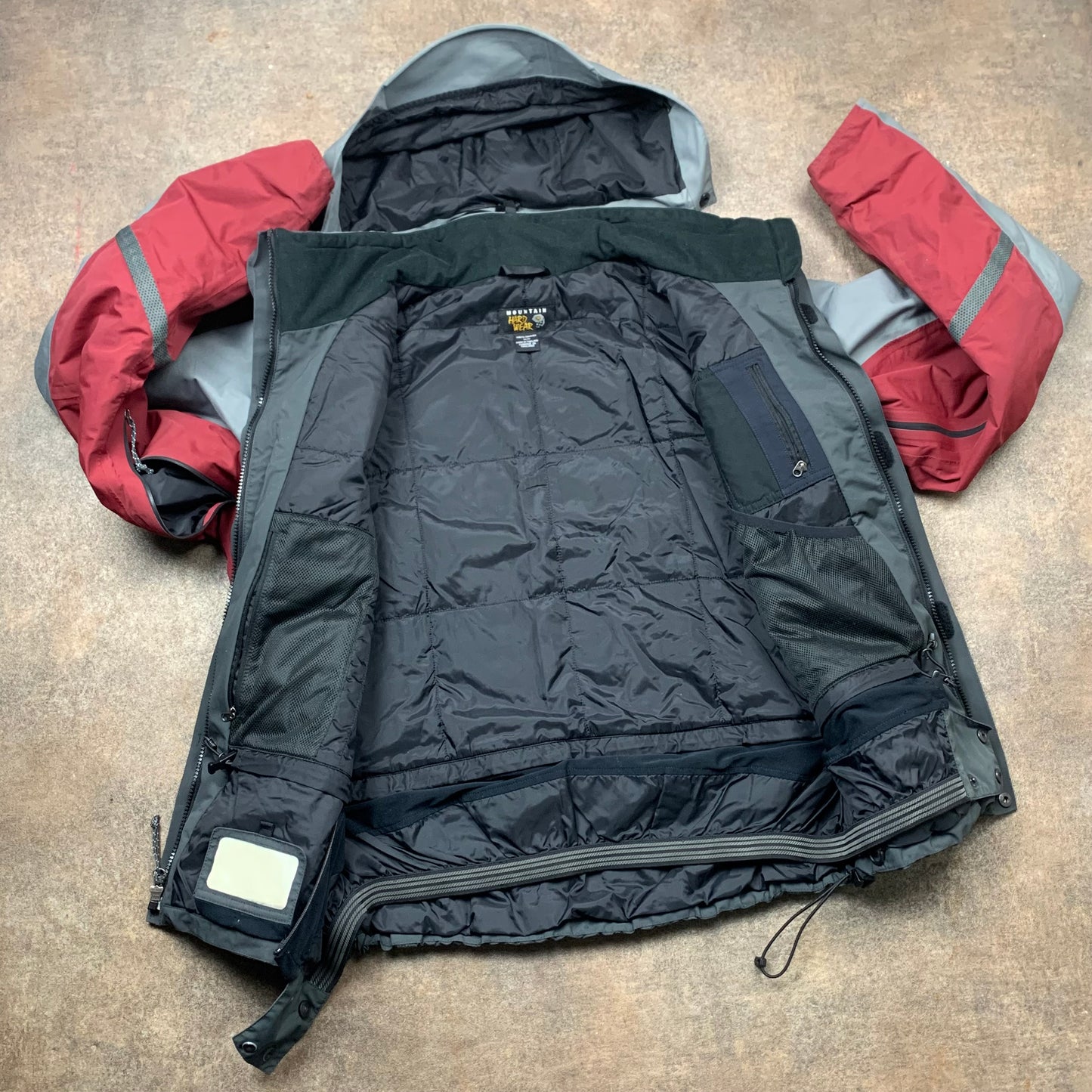 Mountain Hardwear Conduit utilised jacket (M)