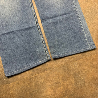 Levi's Silvertab 00s flared faded jeans (36")