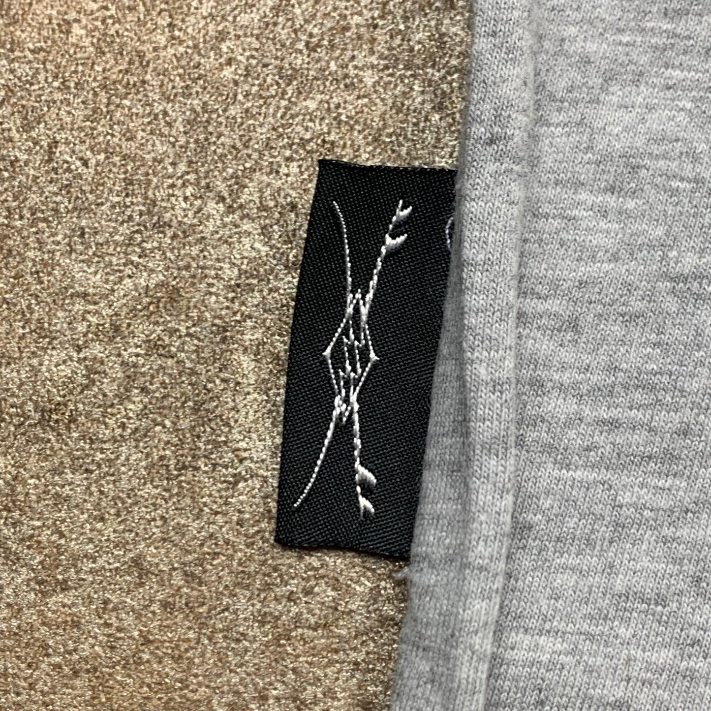 Billabong 90s graphic tee (L)
