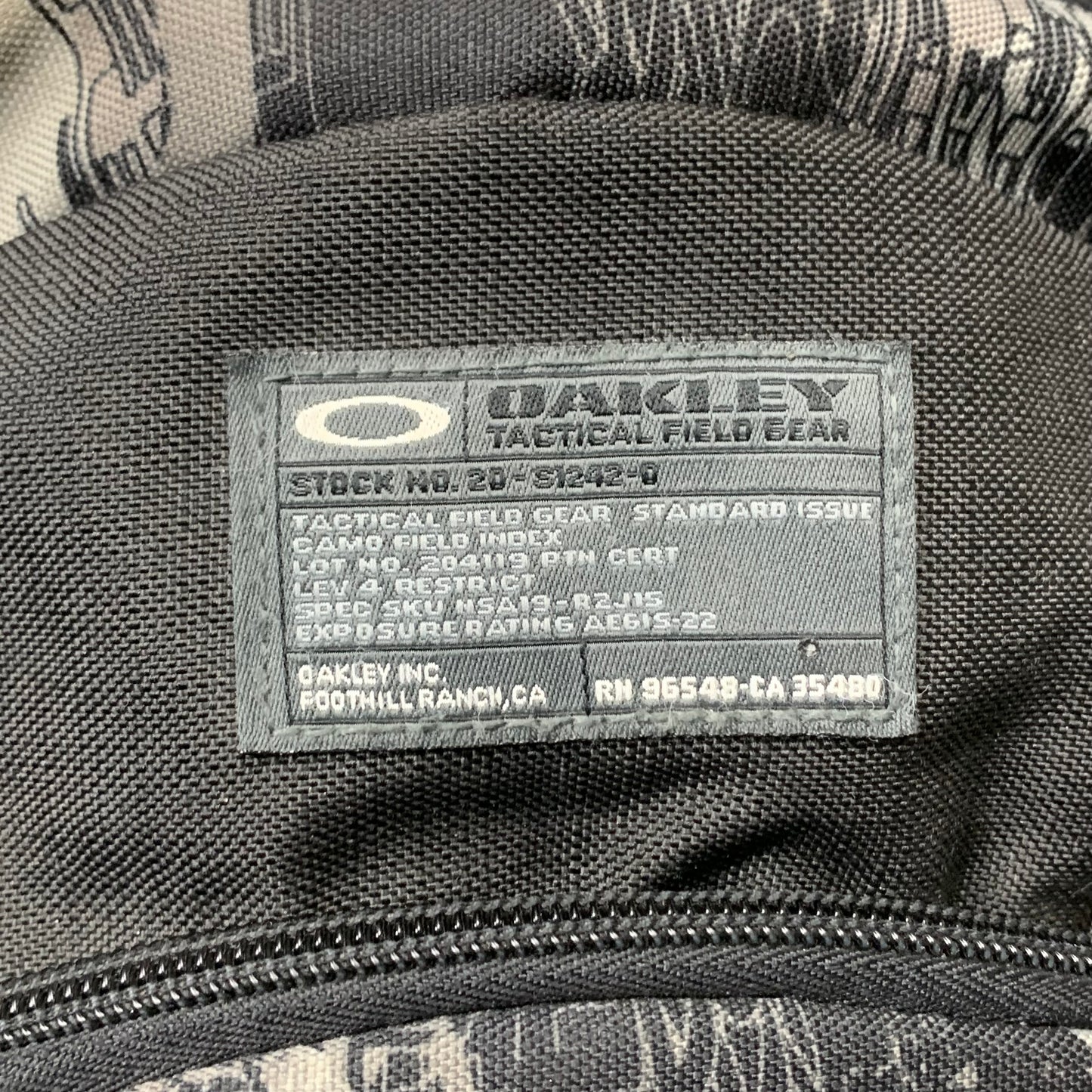 Oakley 00s Planetary Pack camo backpack