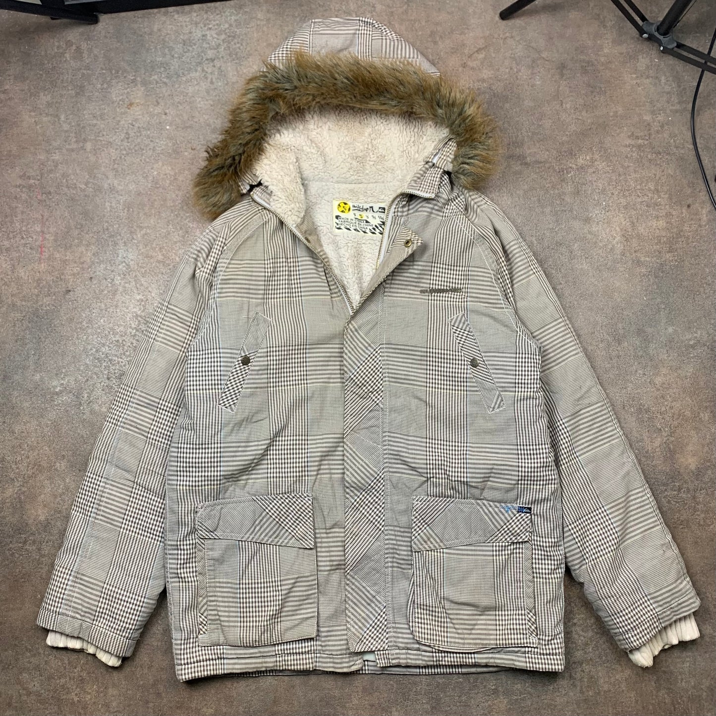 Quiksilver 00s plaid fur hood jacket (M)