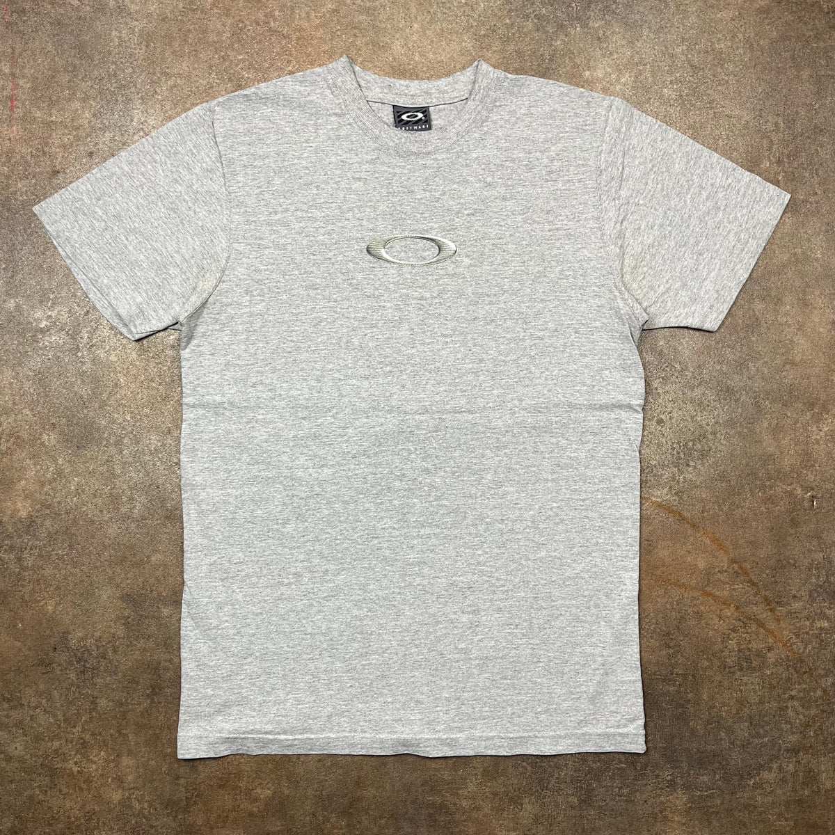 Oakley Software 90s graphic tee (S)