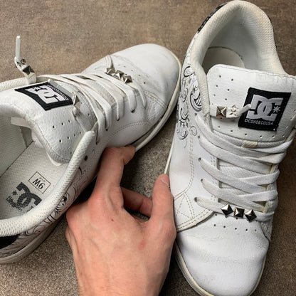 DC Shoes Pixie 3 00s white black chunky trainers