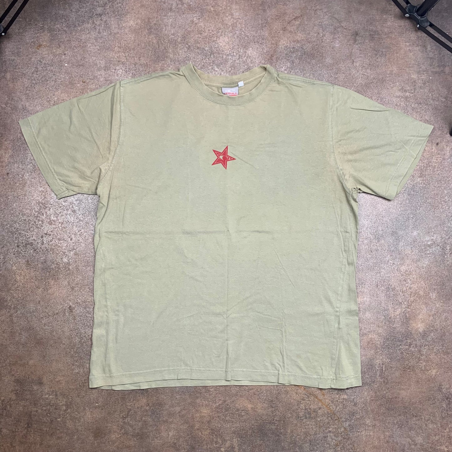 O'Neill 00s green graphic tee
