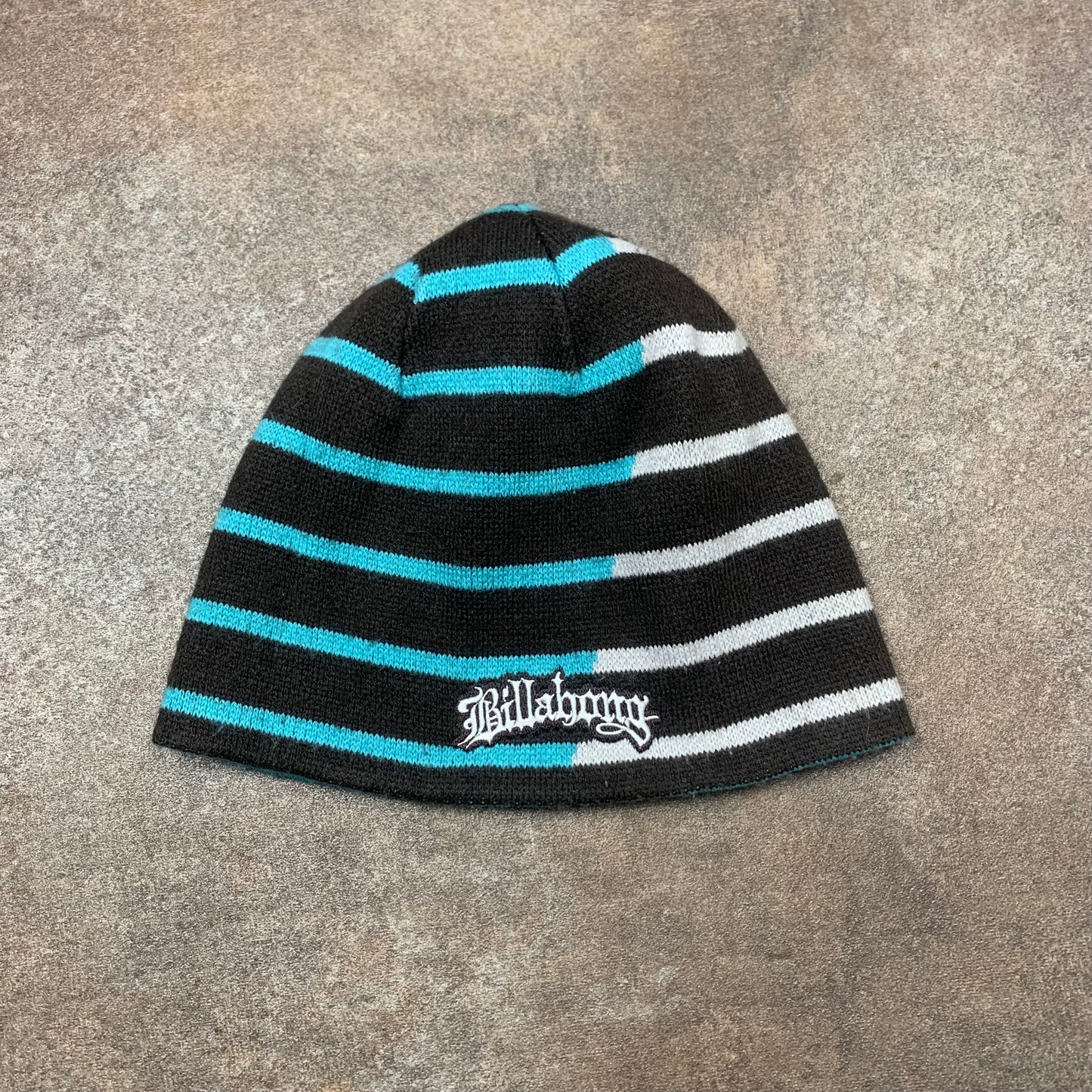 Billabong 00s reversible beanie