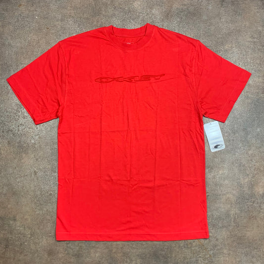 Oakley 00s red cut and sew graphic tee