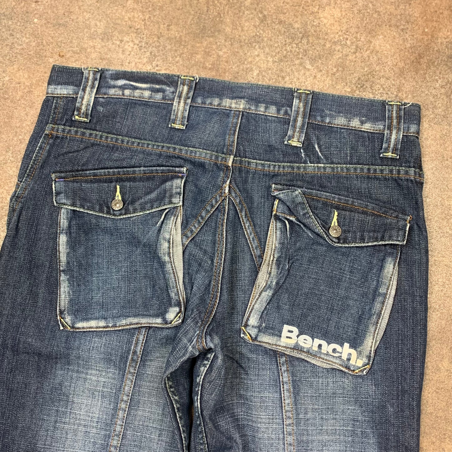 Bench 00s baggy faded navy jeans (34")