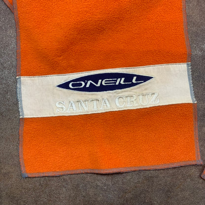 O'Neill 90s snood and scarf